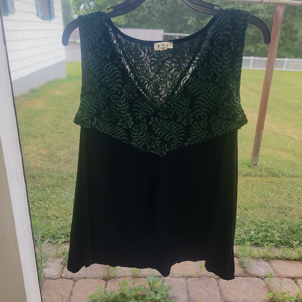 POL Black Lace Sleeveless Camisole